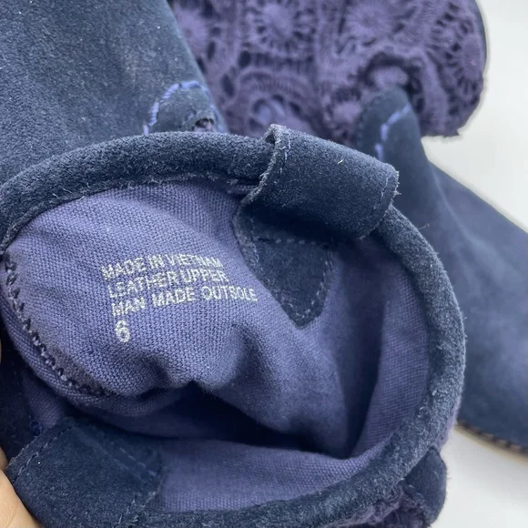 The Sak suede pull-on blue booties crochet stitching detail women Size 6 - Picture 8 of 11